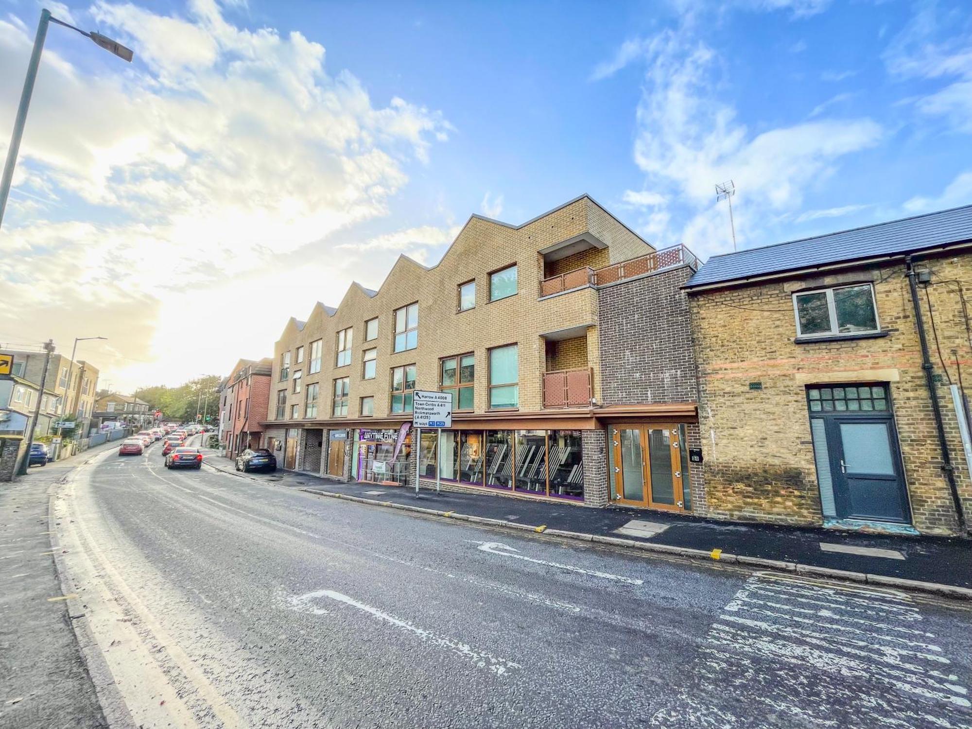 Ideal Family & Business Stay! 2 Min To Station, 10 Min To Harry Potter, 30 Min To London Euston & Free Parking! Watford  Kültér fotó