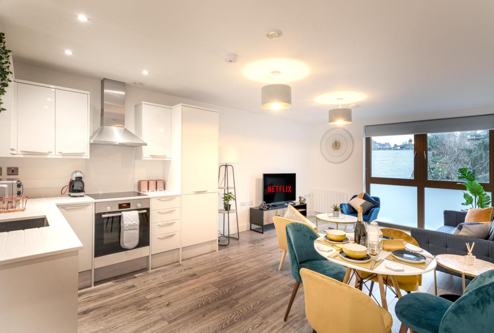 Ideal Family & Business Stay! 2 Min To Station, 10 Min To Harry Potter, 30 Min To London Euston & Free Parking! Watford  Kültér fotó