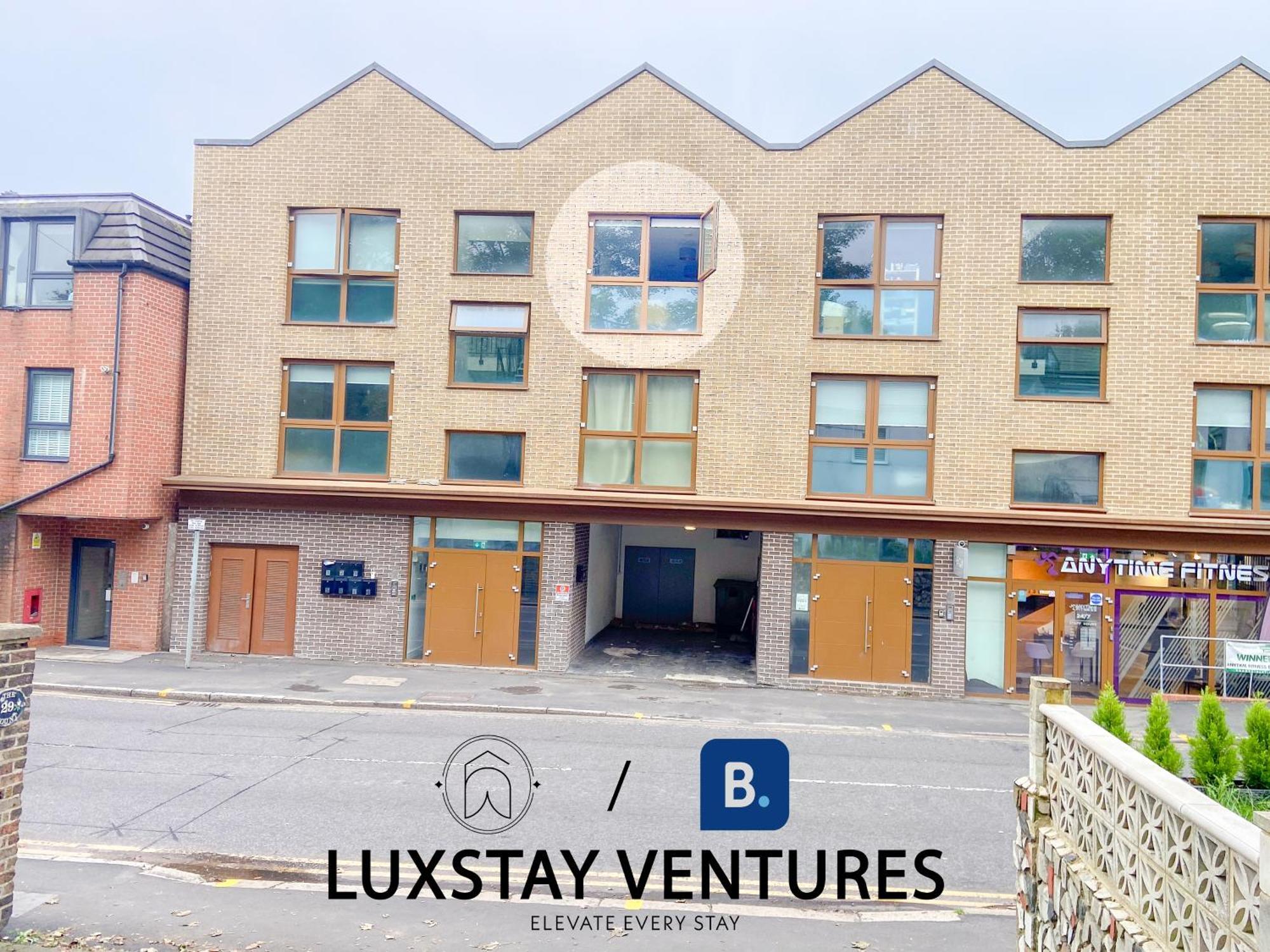 Ideal Family & Business Stay! 2 Min To Station, 10 Min To Harry Potter, 30 Min To London Euston & Free Parking! Watford  Kültér fotó